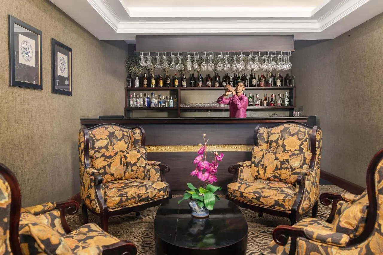 The Grand Hotel - Heritage Grand Nuwara Eliya